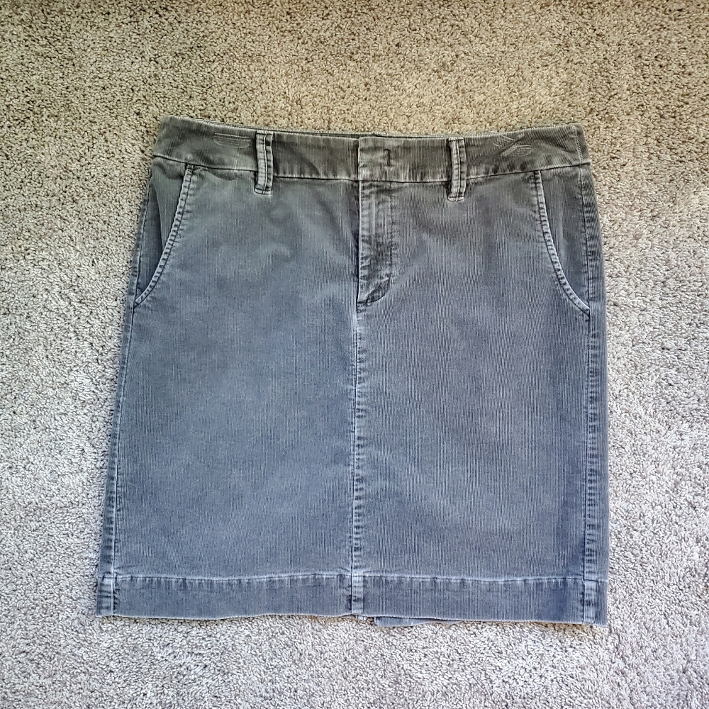 Eddie Bauer gray corduroy skirt